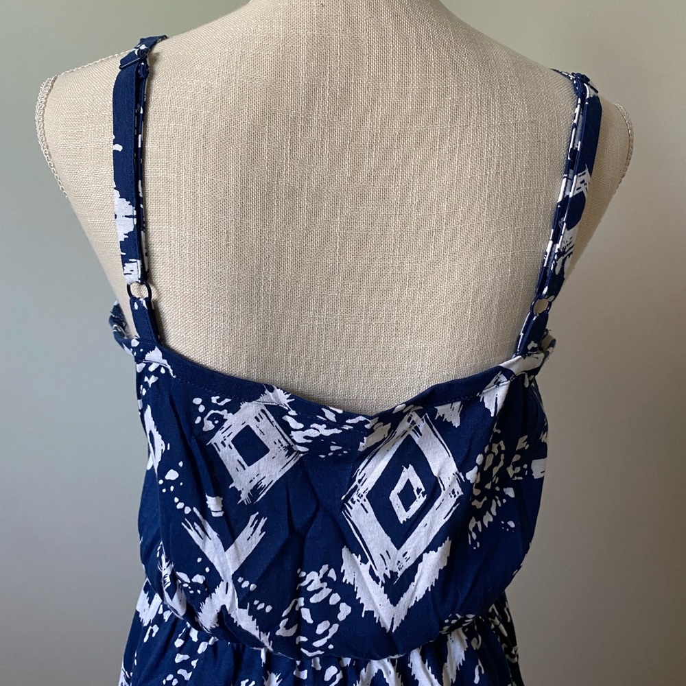 Sleeveless Sundress Geometric Print Blue and White - Picture 5 of 6